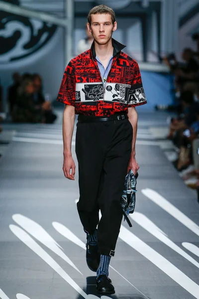 Look 21